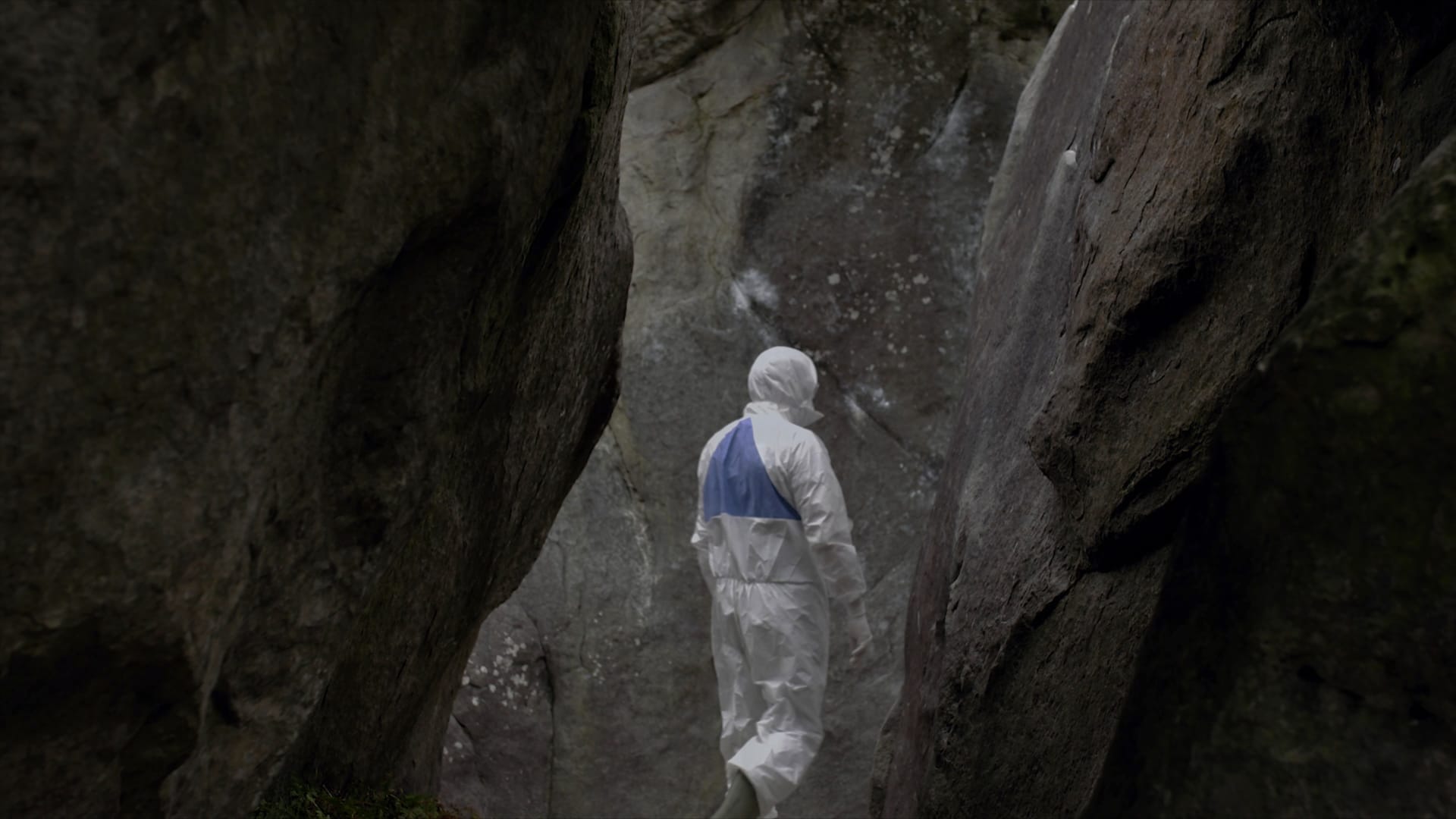 다공성 계곡, 이동식 구멍들