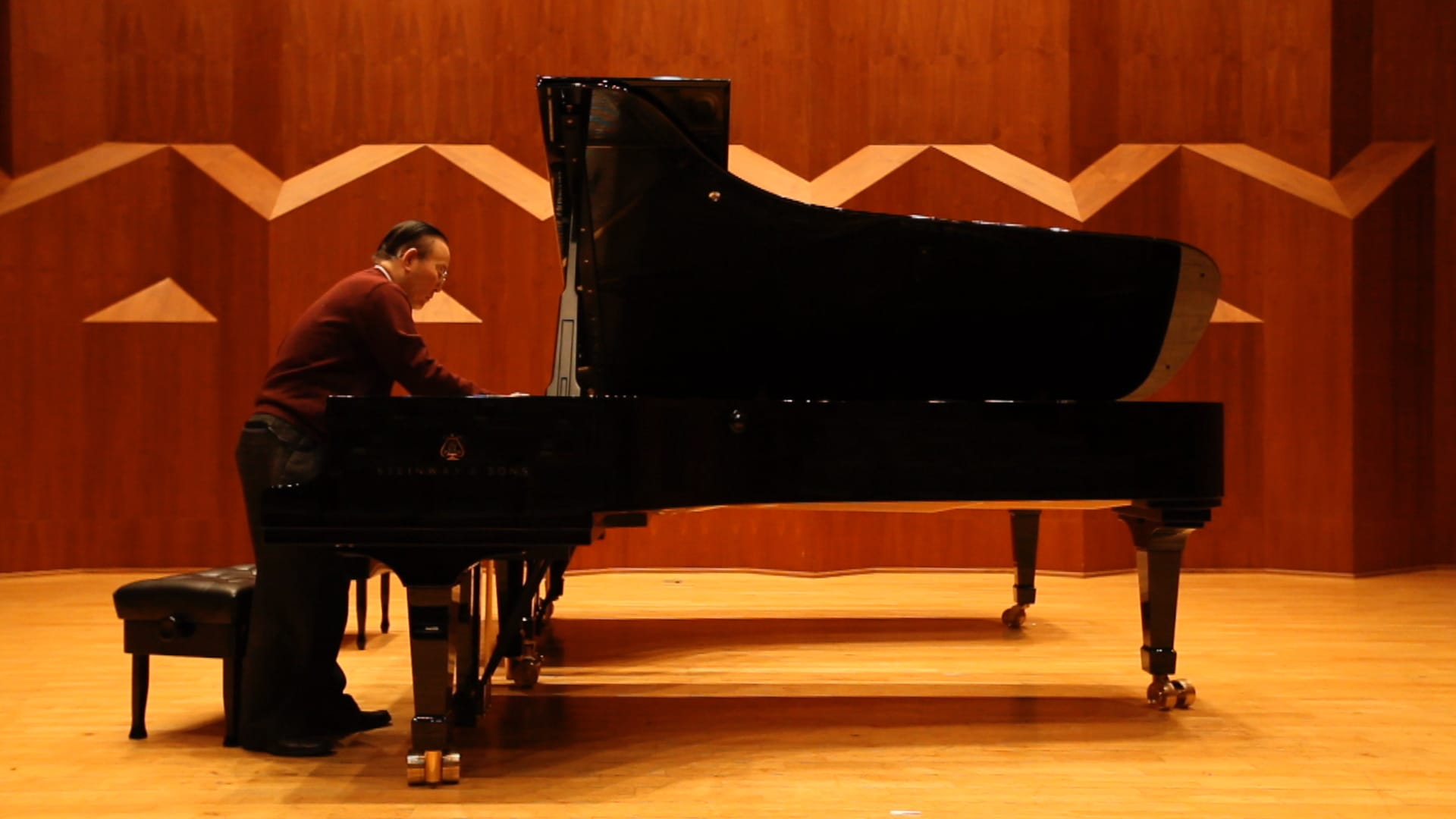 마지막 기쁨, 어느 미싱사의 일일, 열 두개의 방, 보물섬