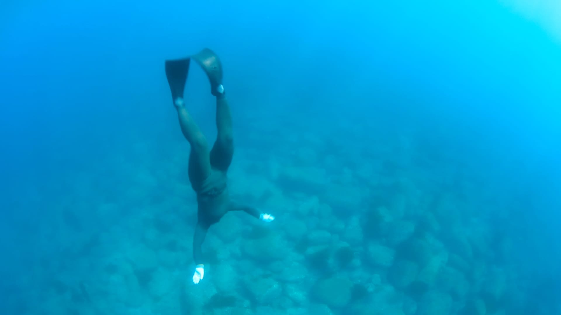 마지막 기쁨, 어느 미싱사의 일일, 열 두개의 방, 보물섬