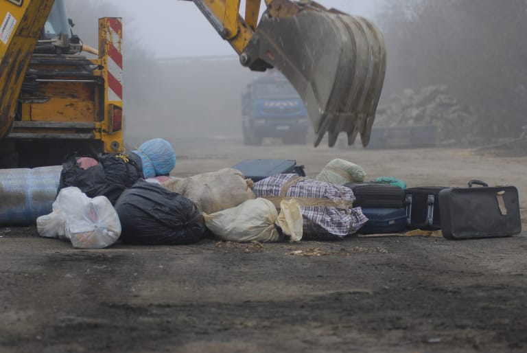 스위트 홈 4, 도착