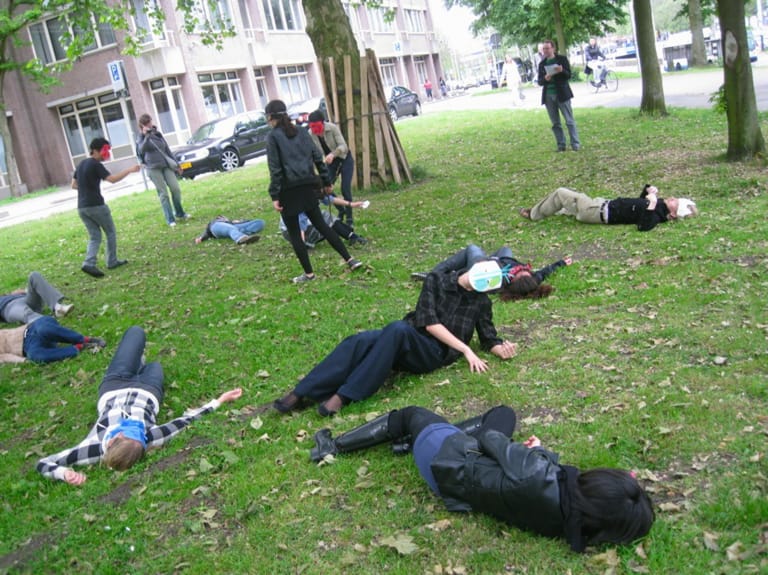 작전하는 희곡 2009 위트레흐트