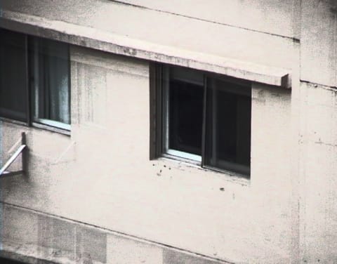 07971 김성환 데이비드 마이클 디그레고리오 템퍼 클레이(단채널) (스틸) 서브 02a window of Hyundai apartment.jpg