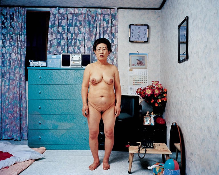 방안의 여인 - 방 안의 동현